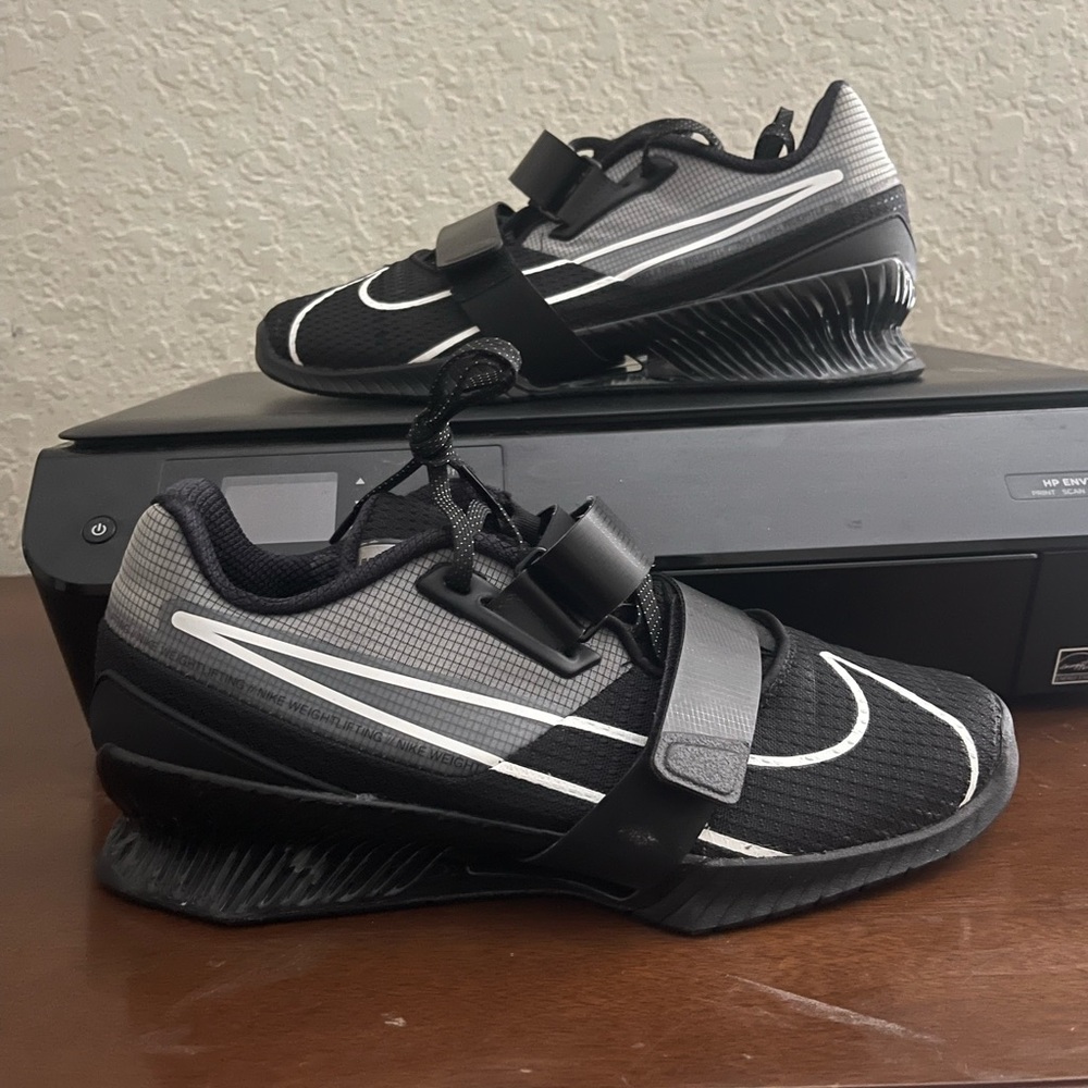 Nike Romaleos  4 Size 9.5 Men’s CD3460-010